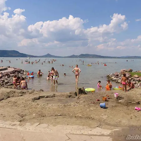 In Fonyod/balaton 39889
